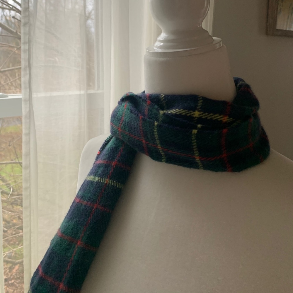 Women Old Navy Plaid Fashion Scarf